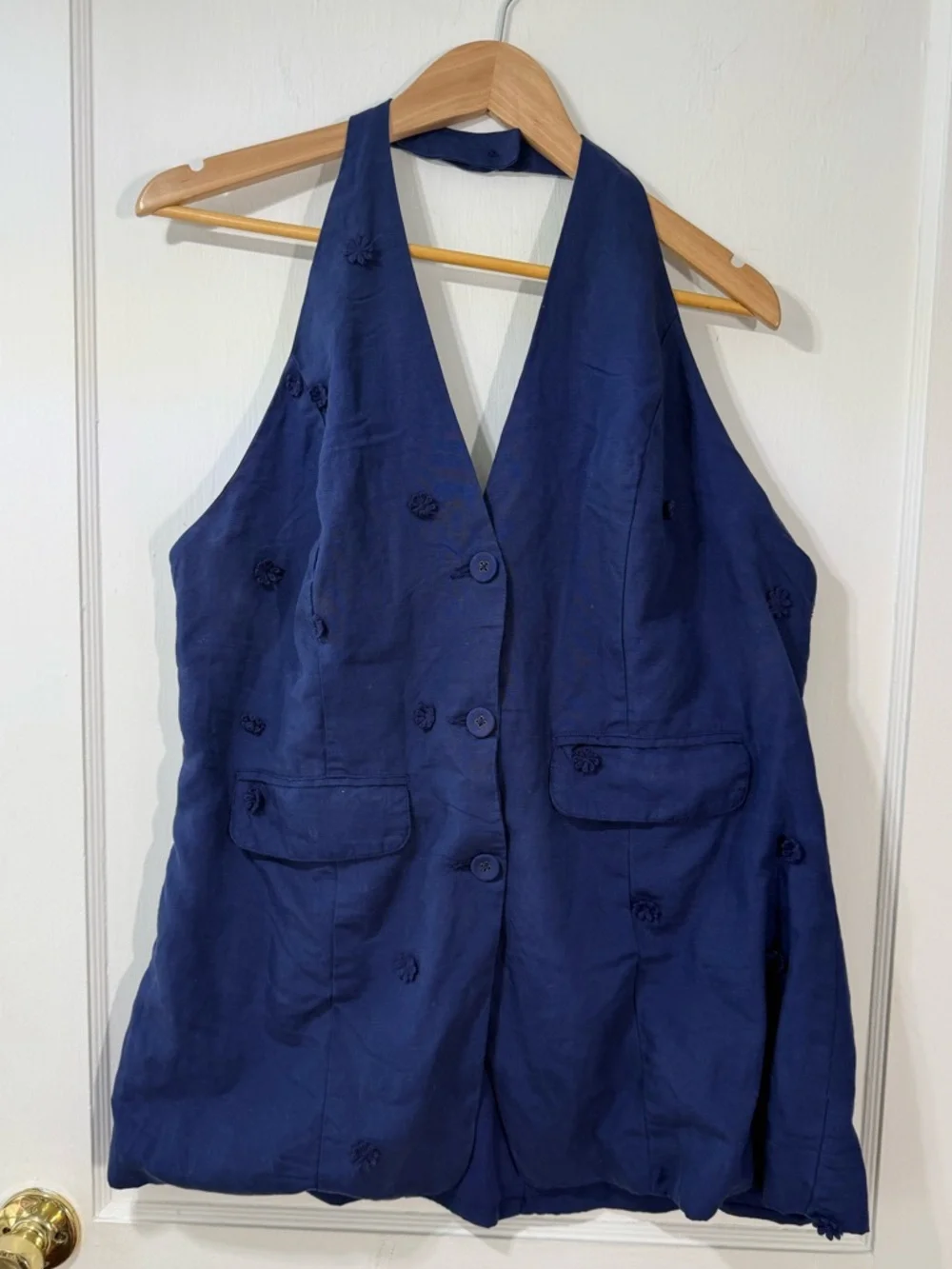 Maeve Linen Blend Halter Vest |
Anthropologie - Picture 3 of 8